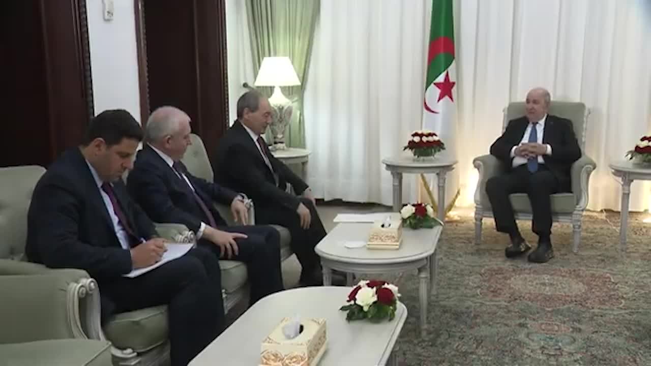 لقاء وزير الخارجية السوري مع الرئيس الجزائري